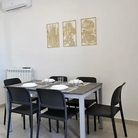 Brezza Di Mare By Interhome Apartament *
